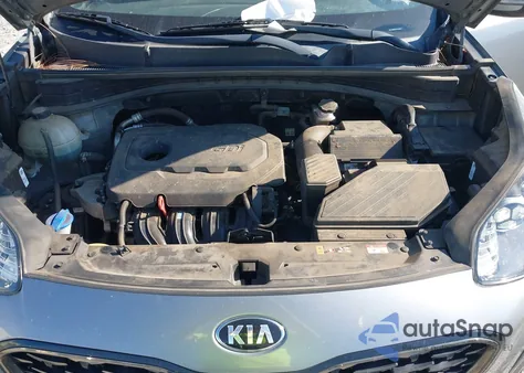 2020 Kia Sportage S z USA, uszkodzony, nr VIN KNDP63AC3L7708911